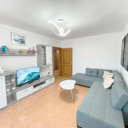 Apartment Urban Retreat Self Check-in 24h Tirana